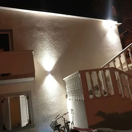 Apartamento Jasmina Vir